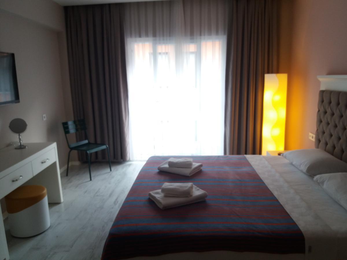 Sakura Suit Hostel Фетхіє Екстер'єр фото