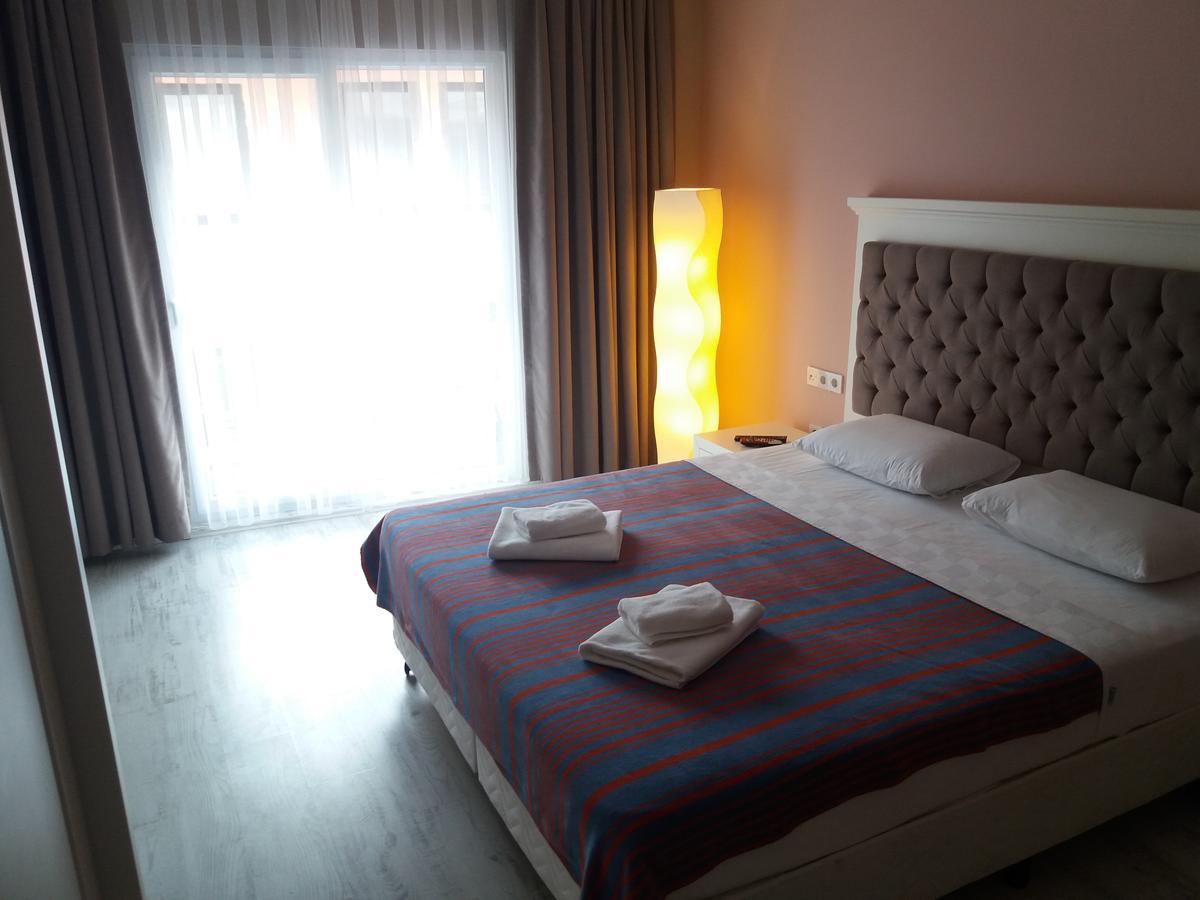 Sakura Suit Hostel Фетхіє Екстер'єр фото