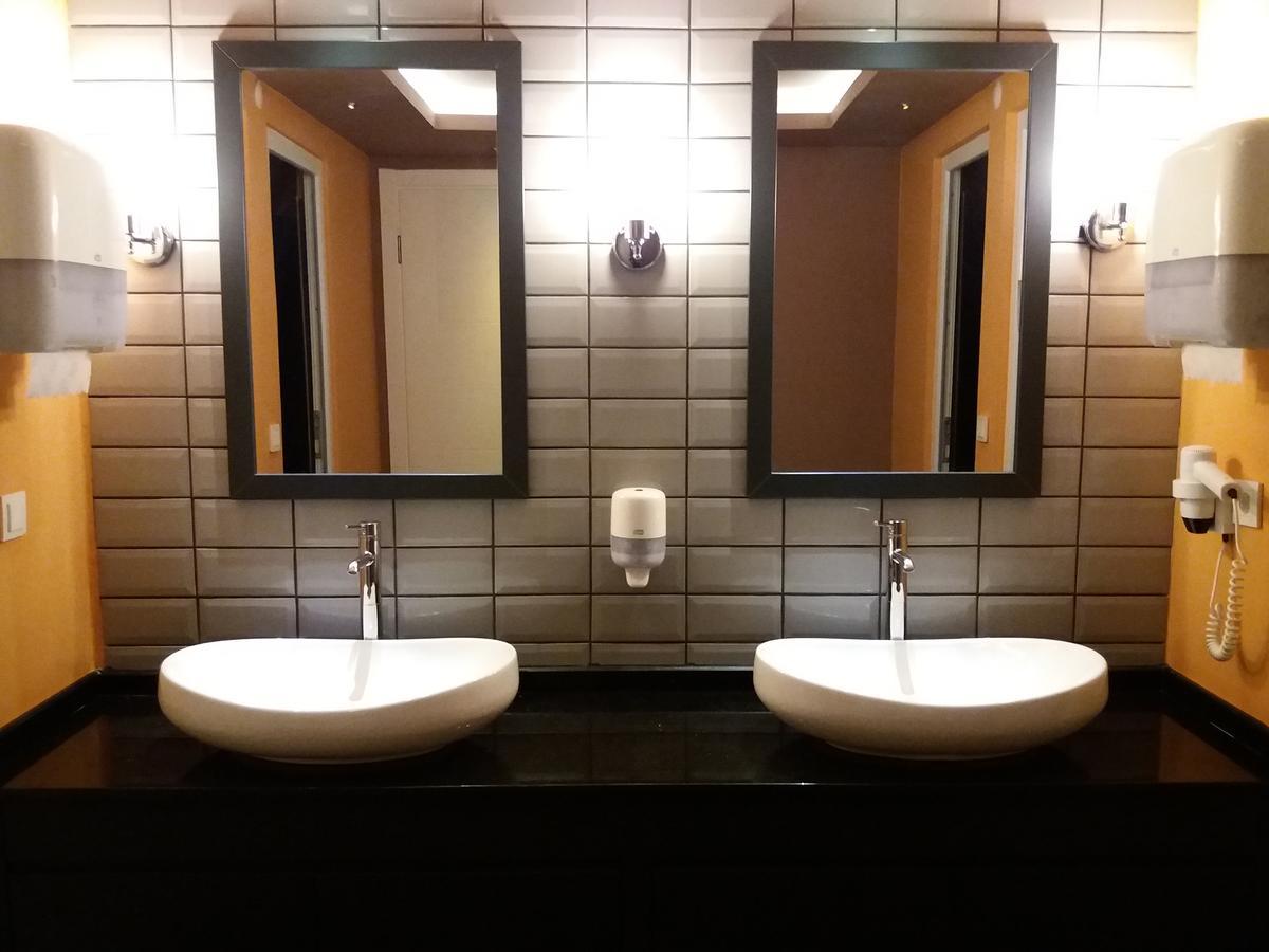 Sakura Suit Hostel Фетхіє Екстер'єр фото